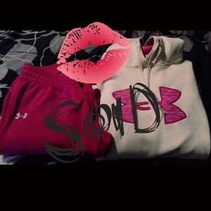 Women’s Under armour Outfit Size M